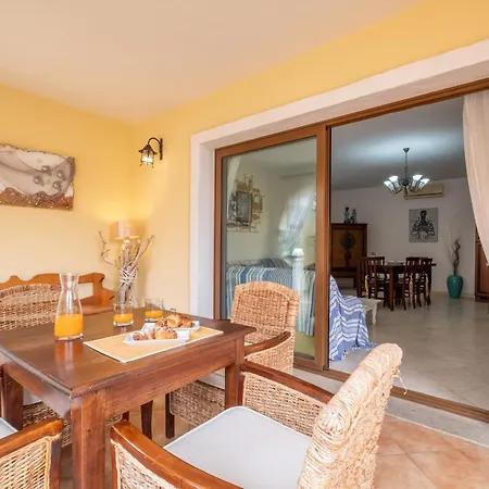 Ur - Sun & Sea Appartement *