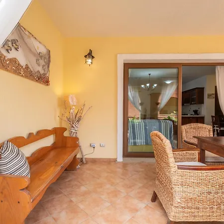 Ur - Sun & Sea Appartement